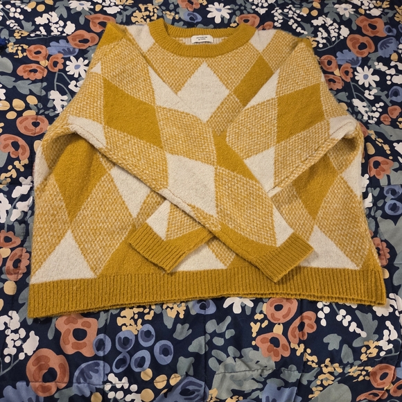 Jacqueline de Yong Mustard Yellow and Cream Sweater - Picture 6 of 11